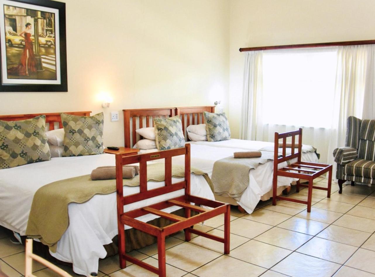 Donkin Country House Beaufort West Rum bild